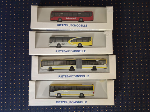 Rietze modellino autobus - 4x,